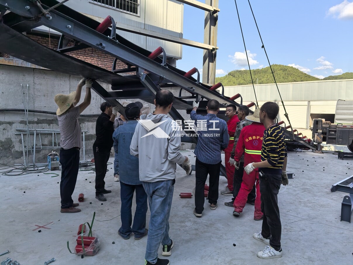 沥青料破碎筛分机 沥青料破碎筛分机